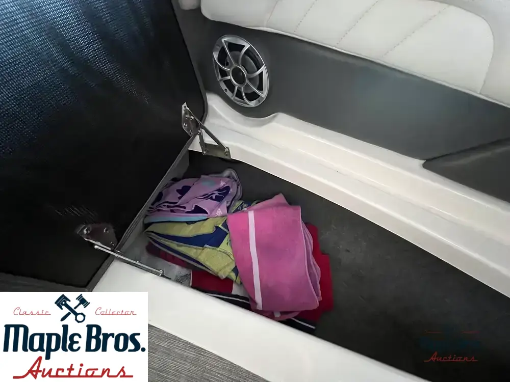 2016 Chaparral 257 SSX