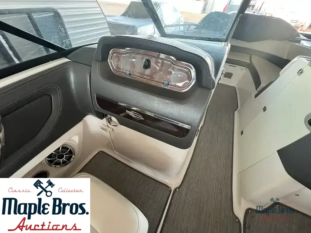 2016 Chaparral 257 SSX
