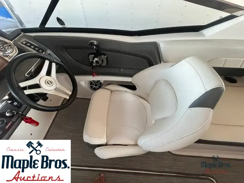 2016 Chaparral 257 SSX