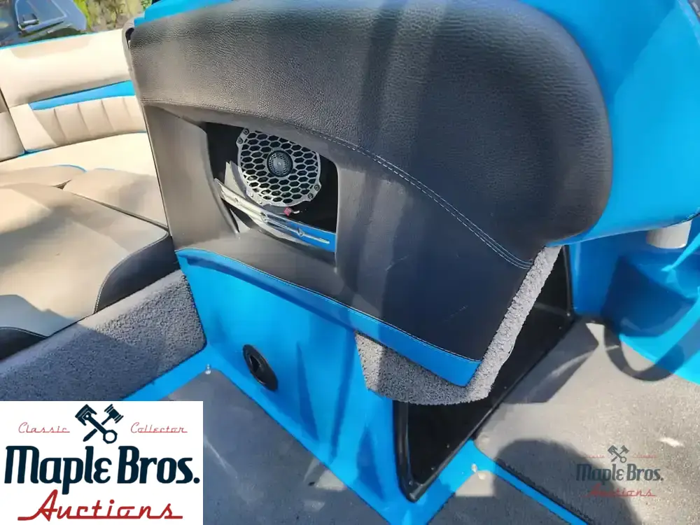2013 Malibu 24mxz Wakesetter