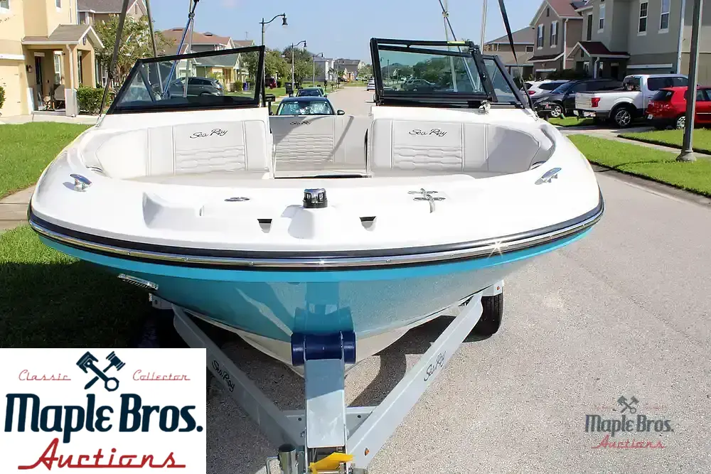2022 Sea Ray SPX 190