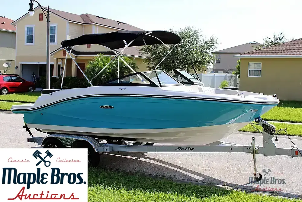 2022 Sea Ray SPX 190