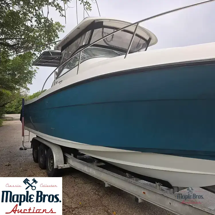 2009 Century Offshore 3200