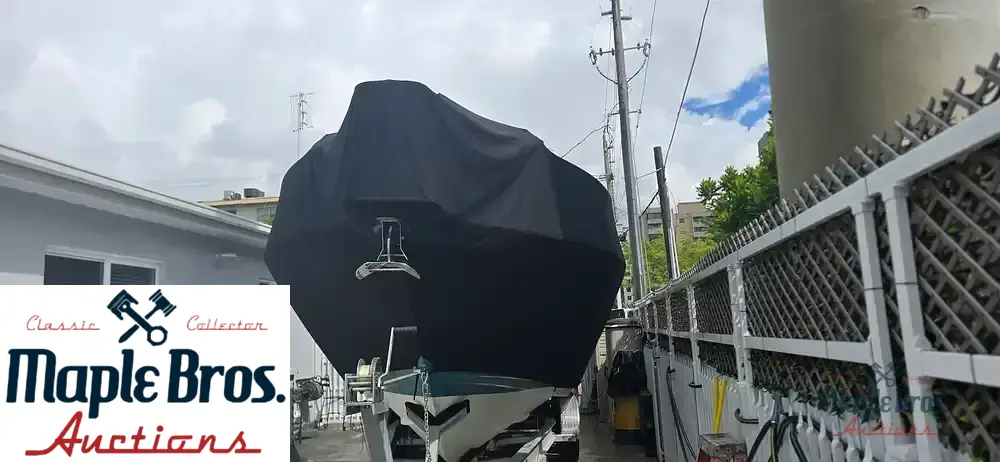 2009 Century Offshore 3200