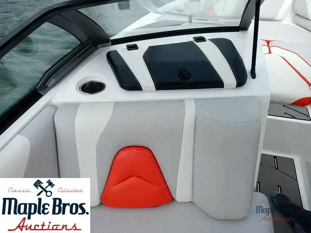 2017 Malibu Wakesetter 21 VLX
