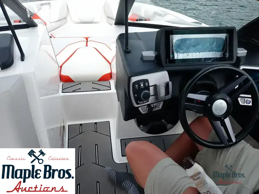 2017 Malibu Wakesetter 21 VLX