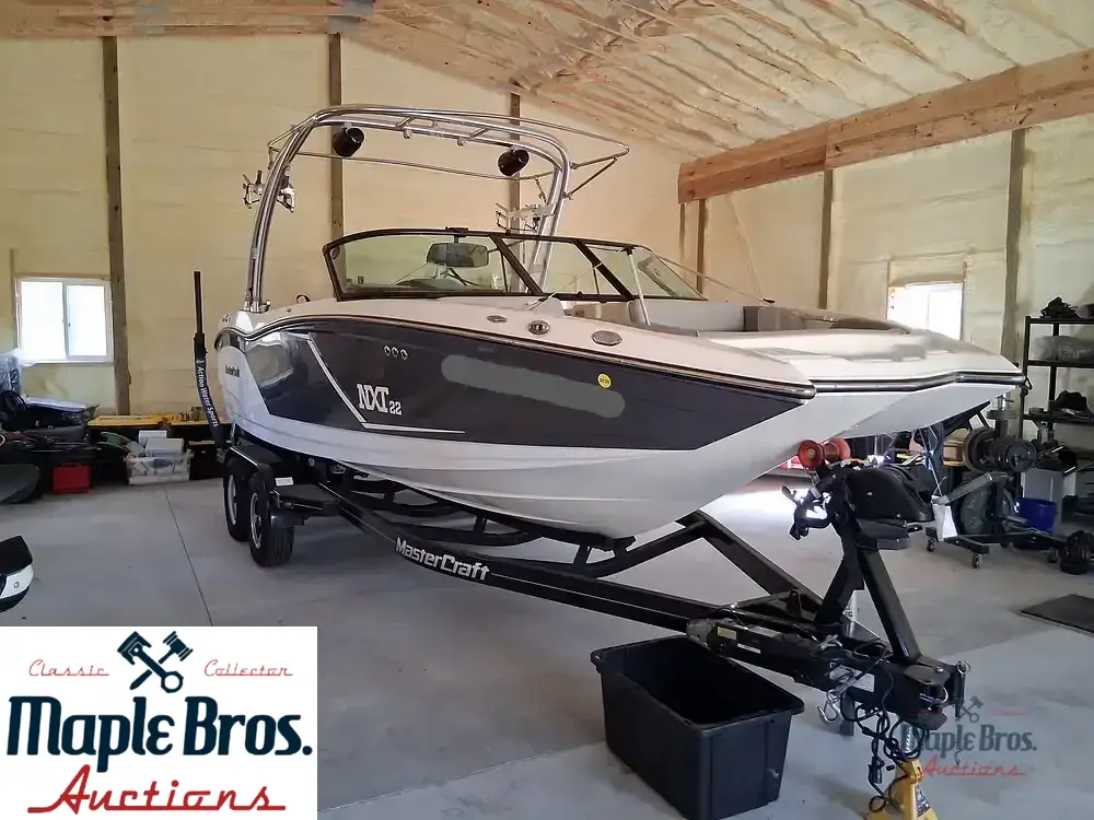2016 Mastercraft NXT22