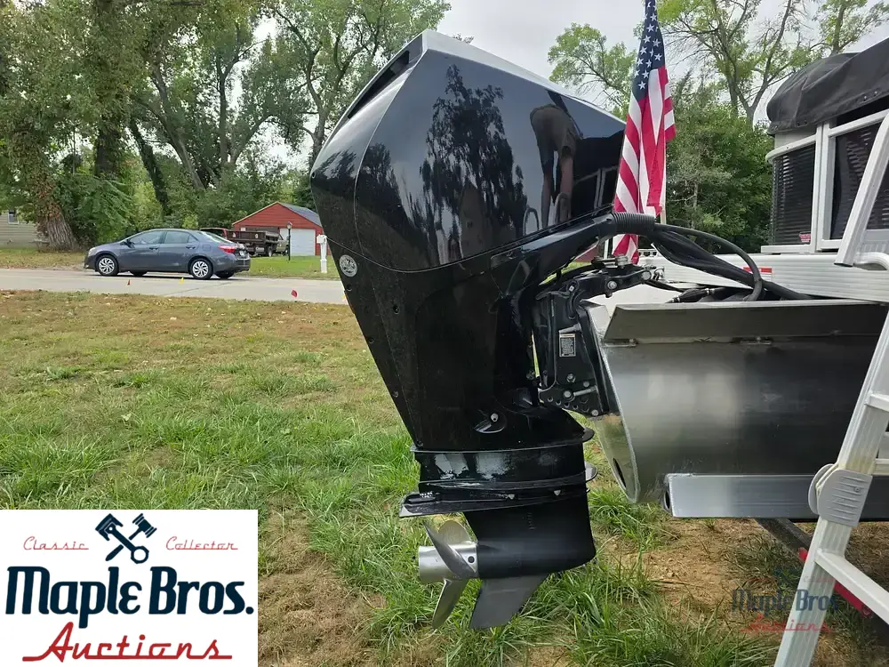 2022 Bennington 24 SXSR