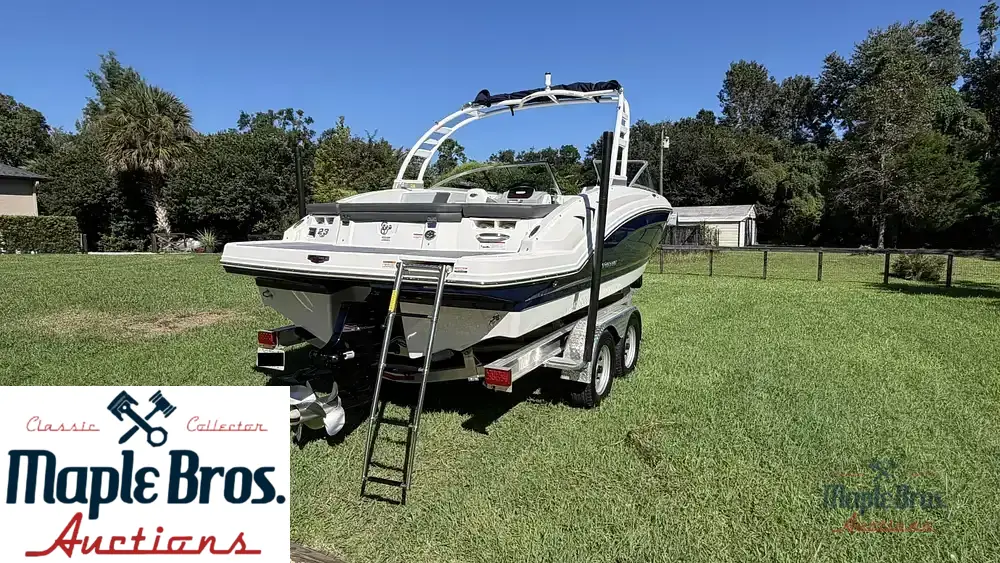 2023 Chaparral 23SSI
