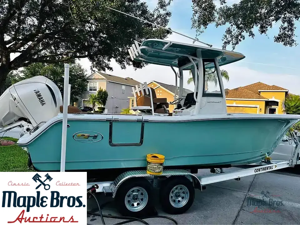 2023 Sea Hunt Ultra 239 SE
