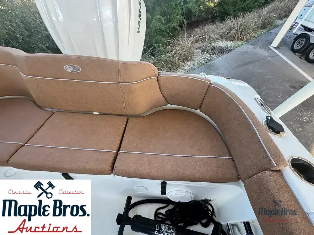 2023 Sea Hunt Ultra 239 SE