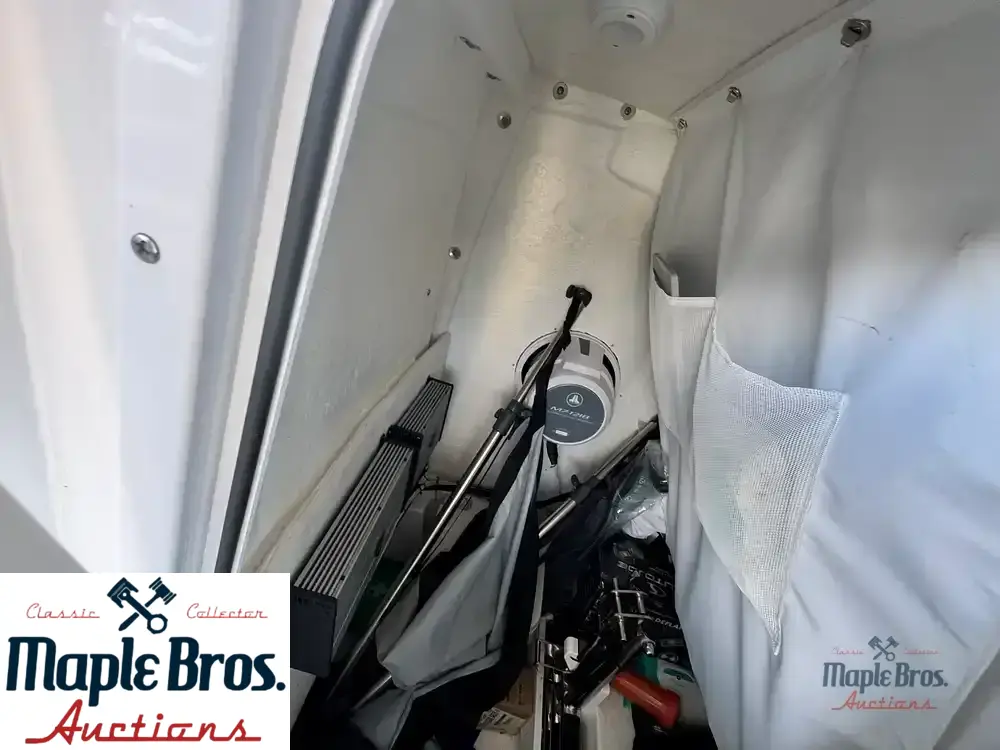2023 Sea Hunt Ultra 239 SE