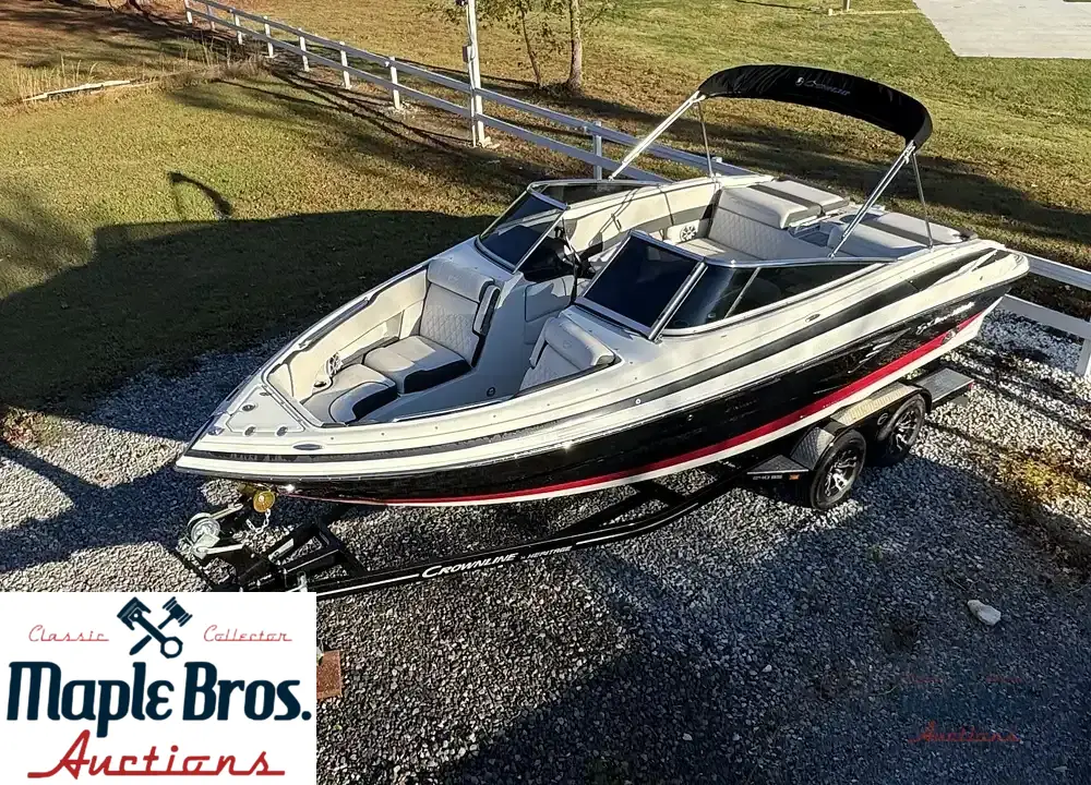 2023 Crownline 240 SS