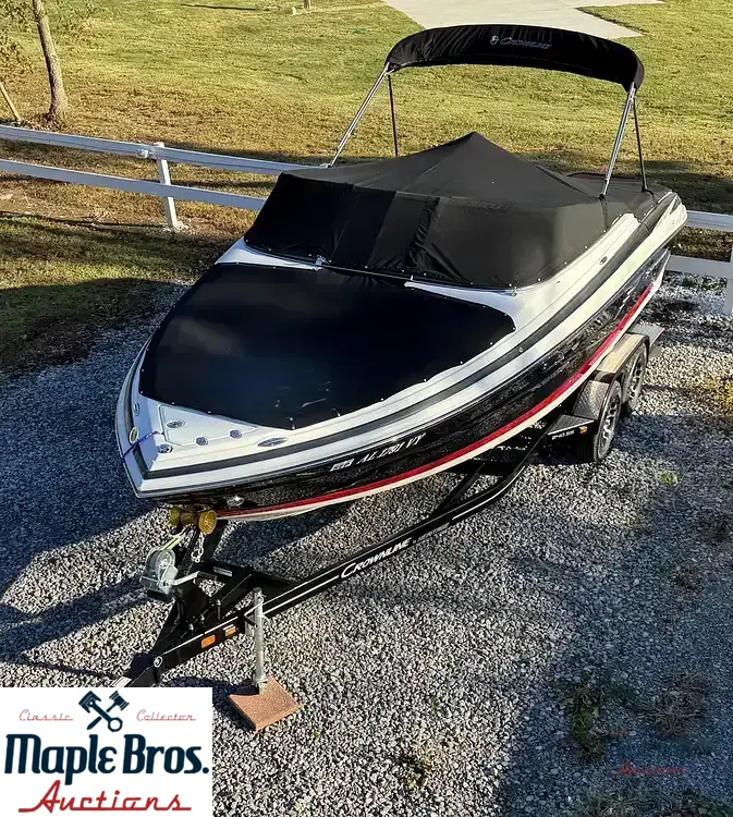 2023 Crownline 240 SS