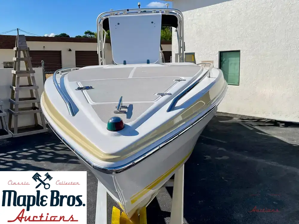 2001 Scarab 302 Sport