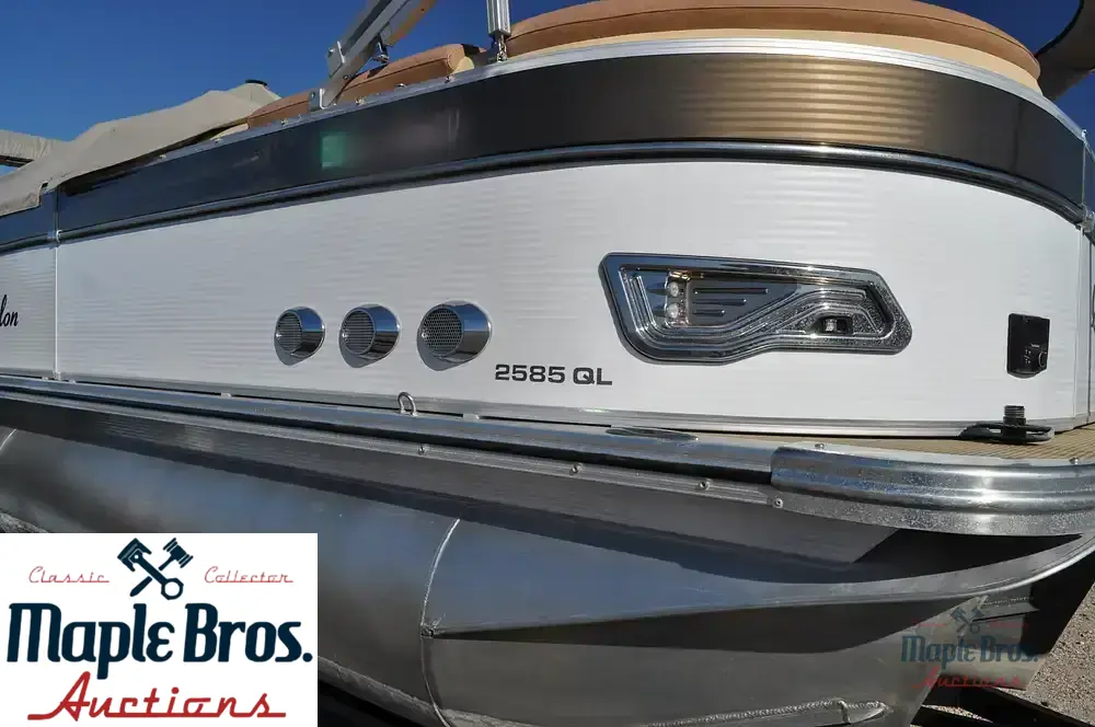 2019 Avalon Catalina QL 2585