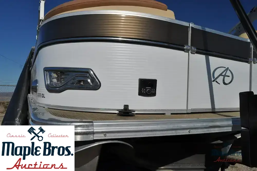 2019 Avalon Catalina QL 2585