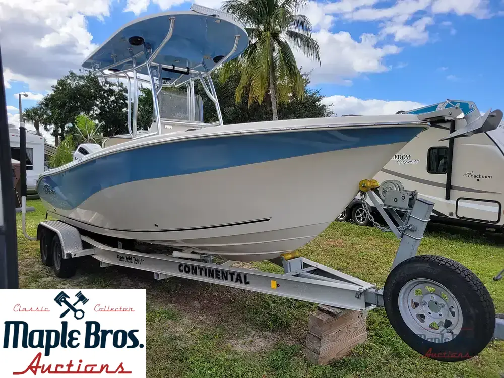 2022 Sea Chaser 22 HFC