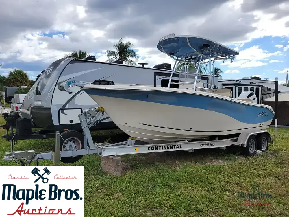 2022 Sea Chaser 22 HFC