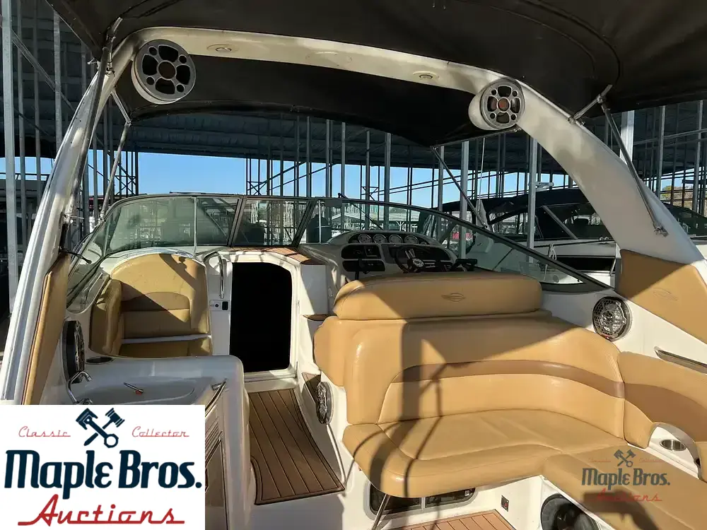 2005 Chaparral 310 Signature