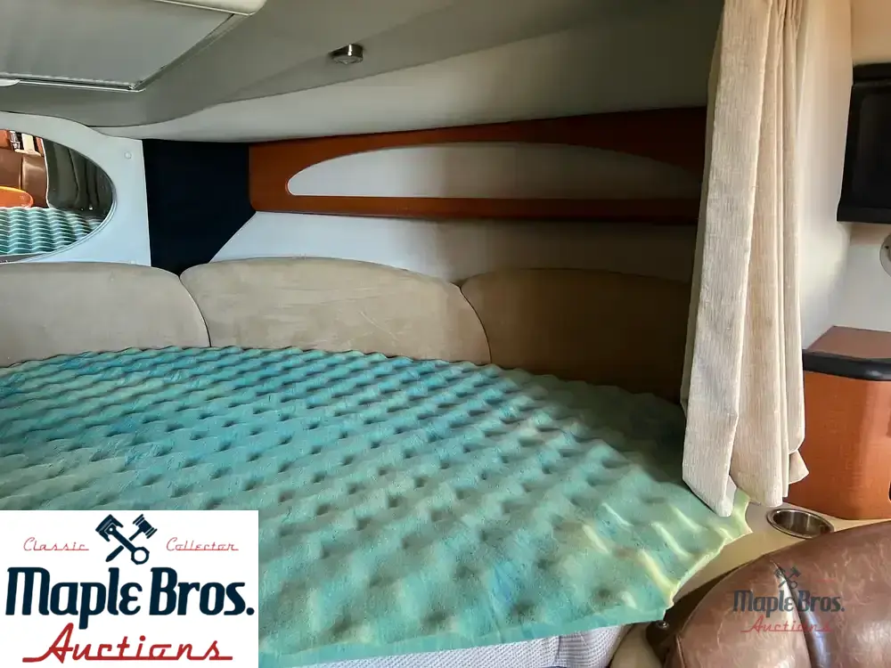2005 Chaparral 310 Signature