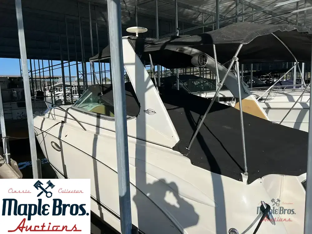 2005 Chaparral 310 Signature