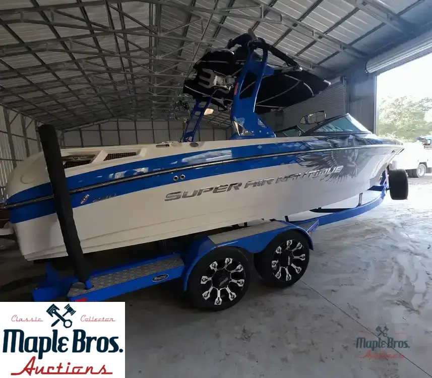 2011 Super Air Nautique 230 TE
