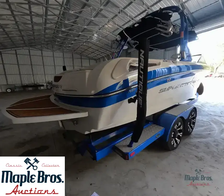 2011 Super Air Nautique 230 TE