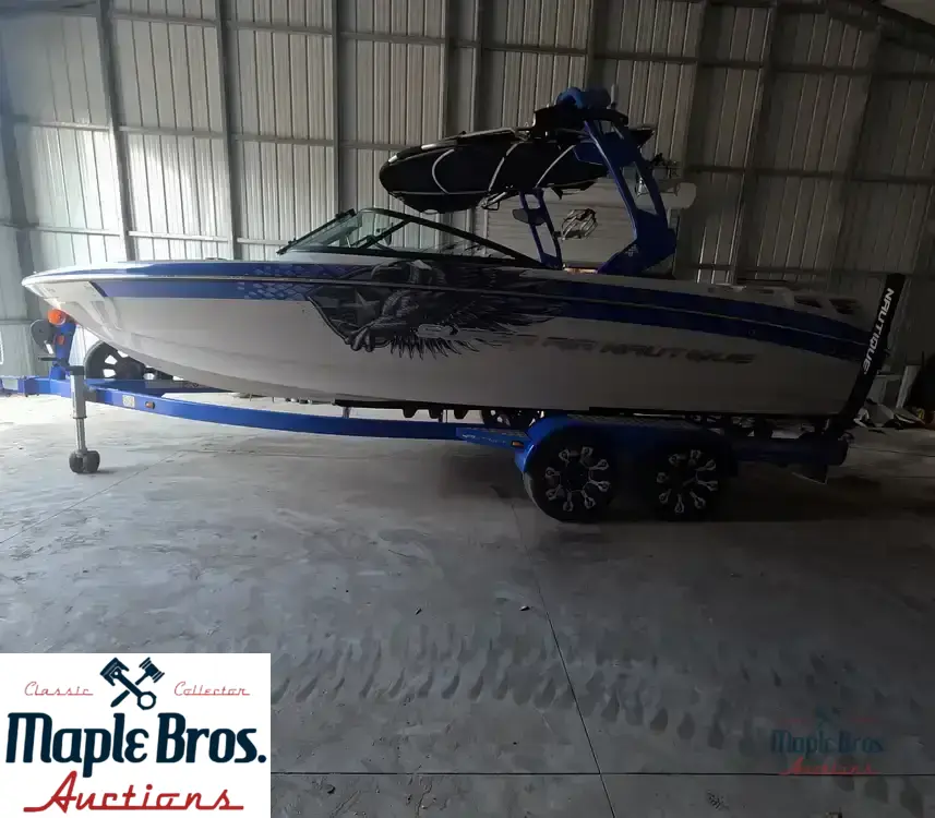 2011 Super Air Nautique 230 TE