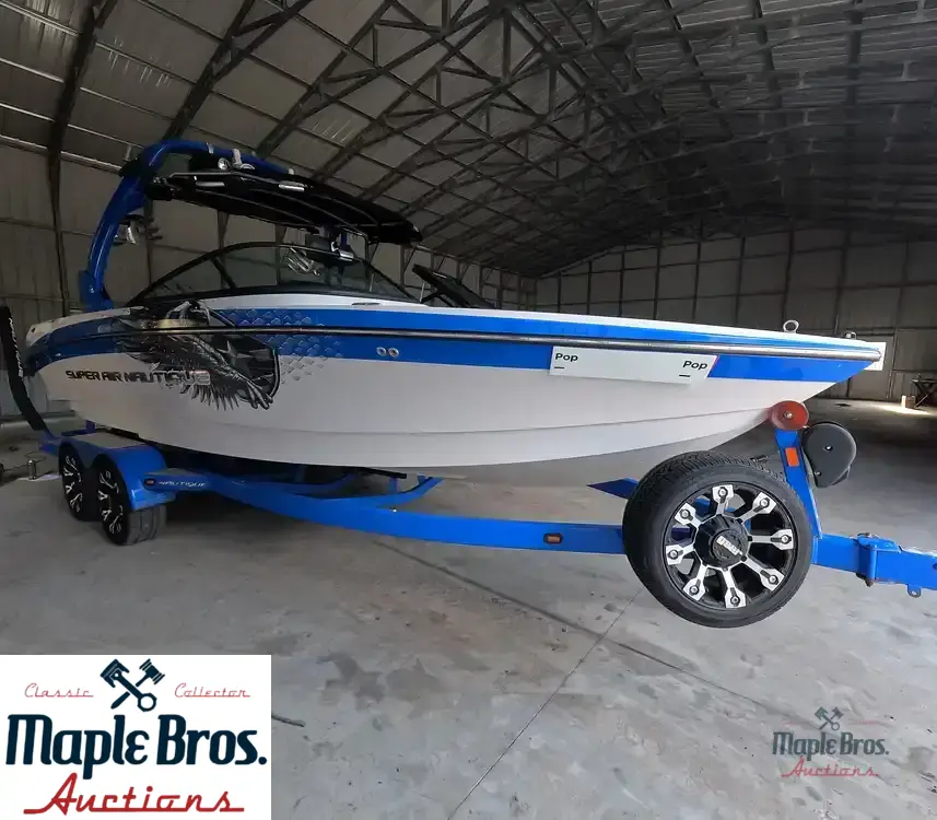2011 Super Air Nautique 230 TE