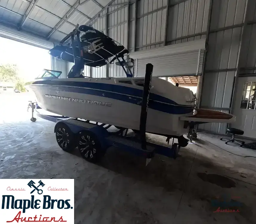 2011 Super Air Nautique 230 TE