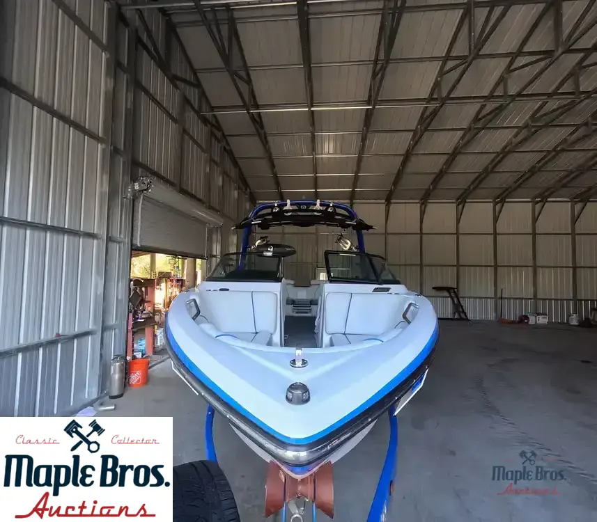 2011 Super Air Nautique 230 TE