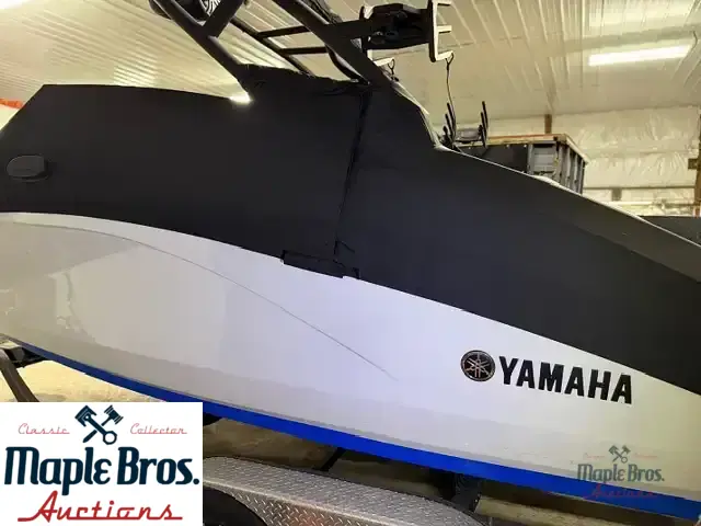2025 Yamaha 222xe
