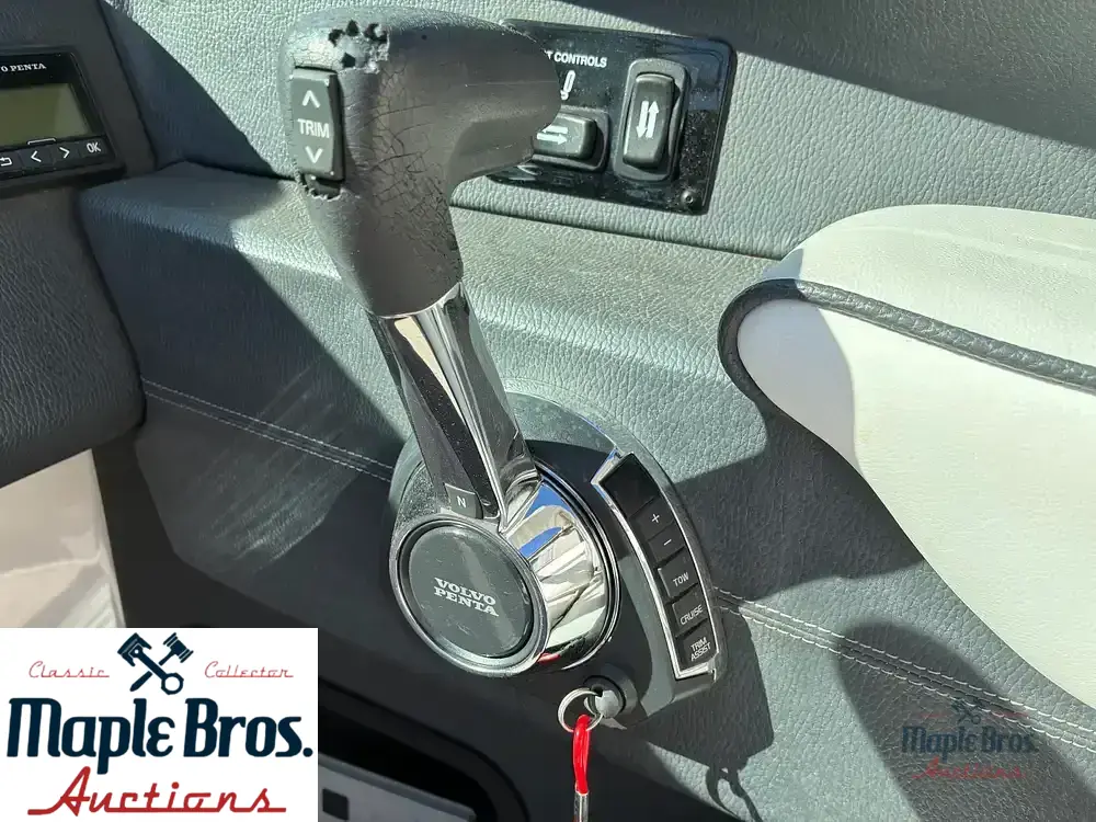 2019 Regal 2800