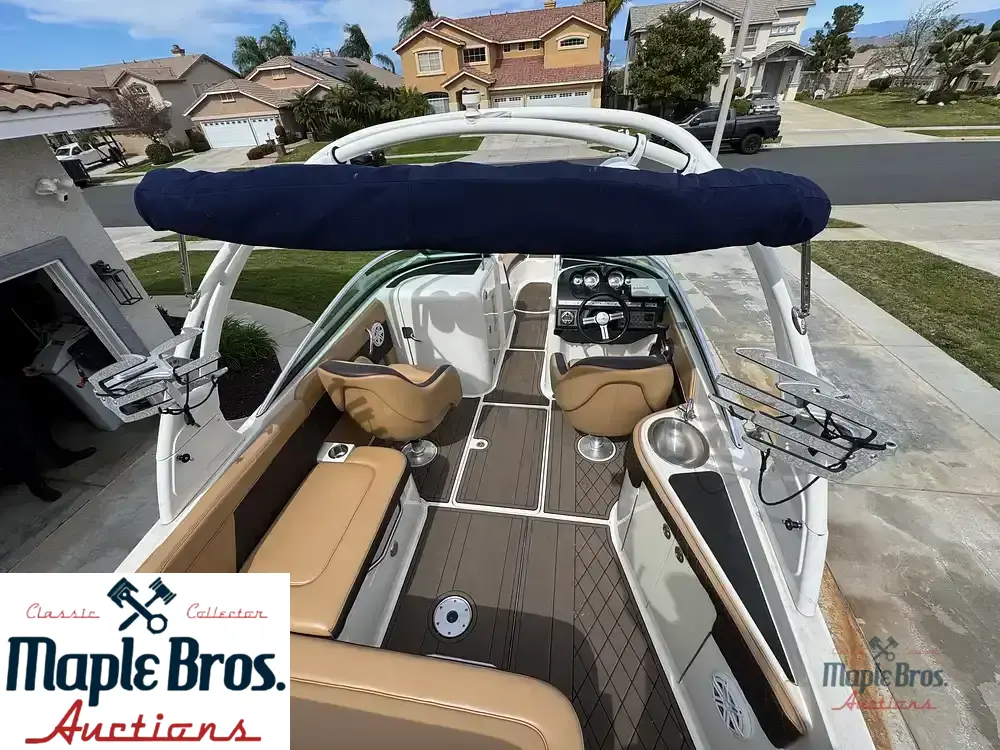 2013 Sea Ray 260 Sundeck