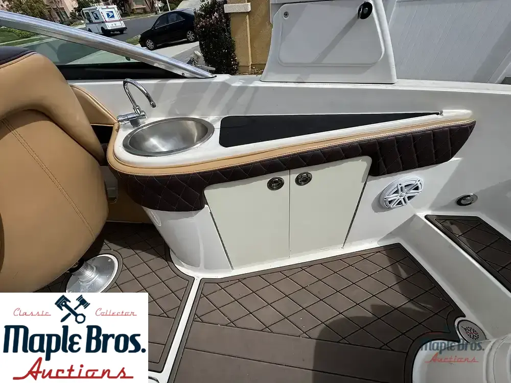 2013 Sea Ray 260 Sundeck