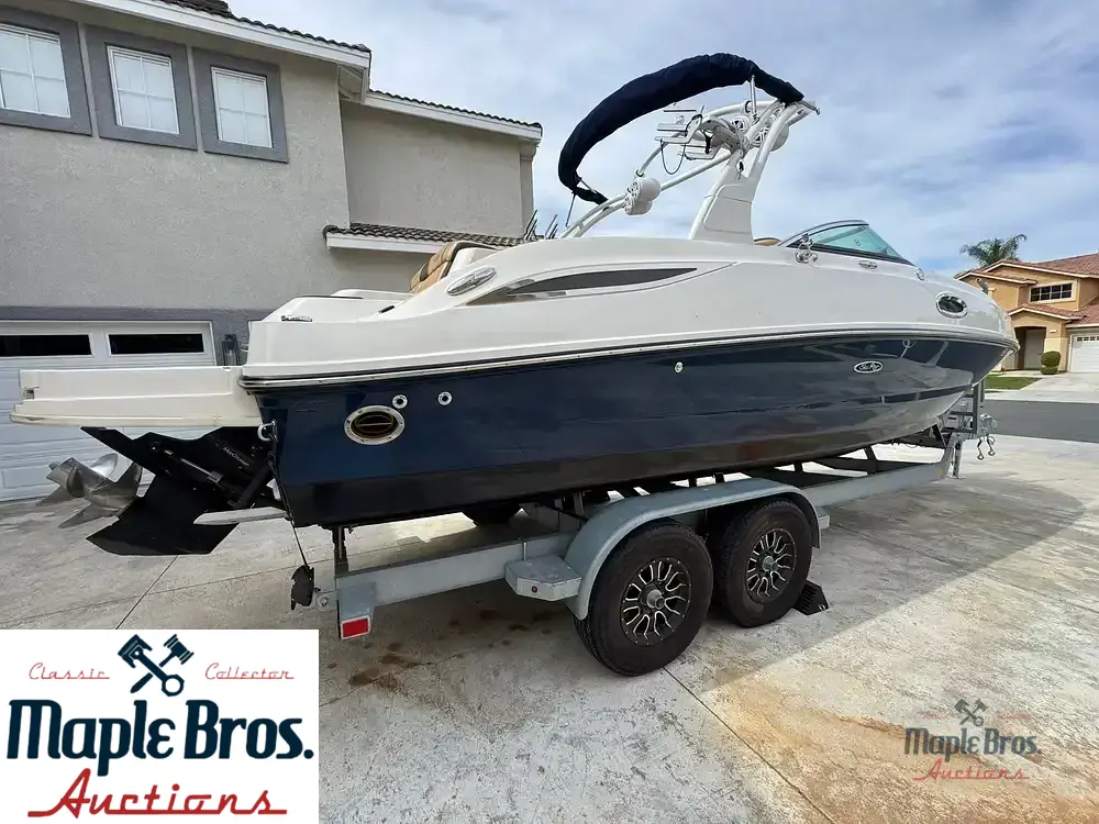 2013 Sea Ray 260 Sundeck