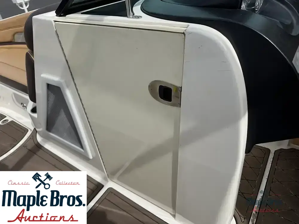 2013 Sea Ray 260 Sundeck