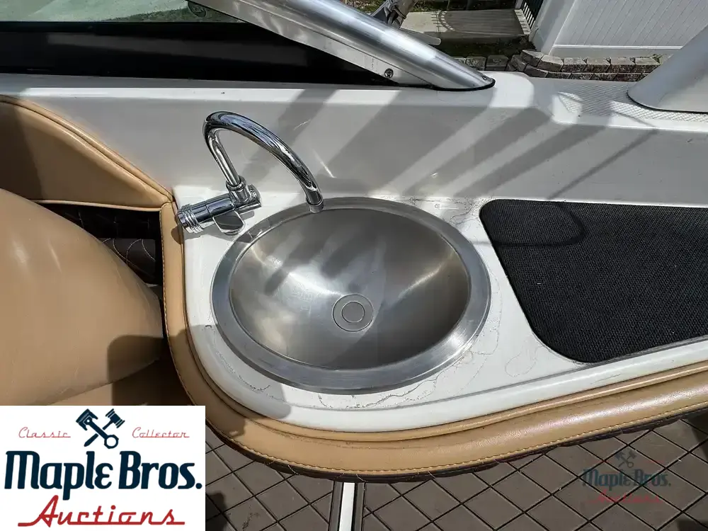 2013 Sea Ray 260 Sundeck