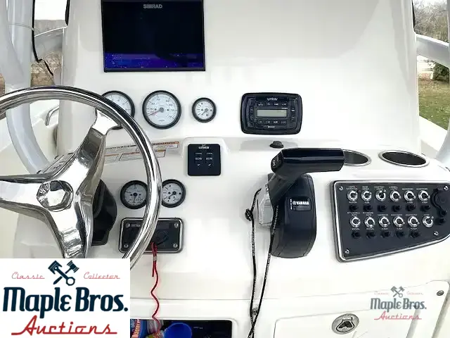 2018 NauticStar 2302 Legacy
