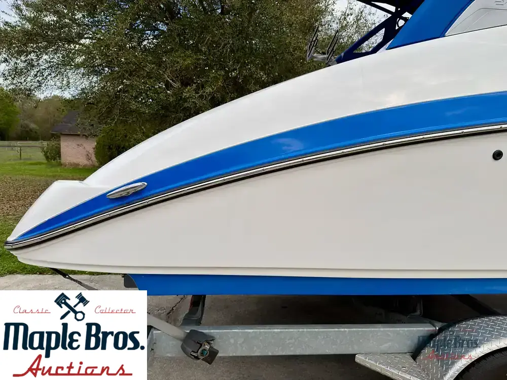 2020 Yamaha Wake Series 242X