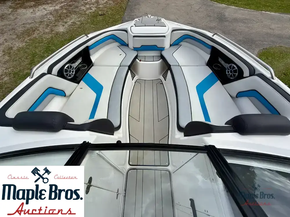 2020 Yamaha Wake Series 242X