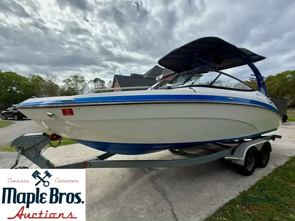 2020 Yamaha Wake Series 242X