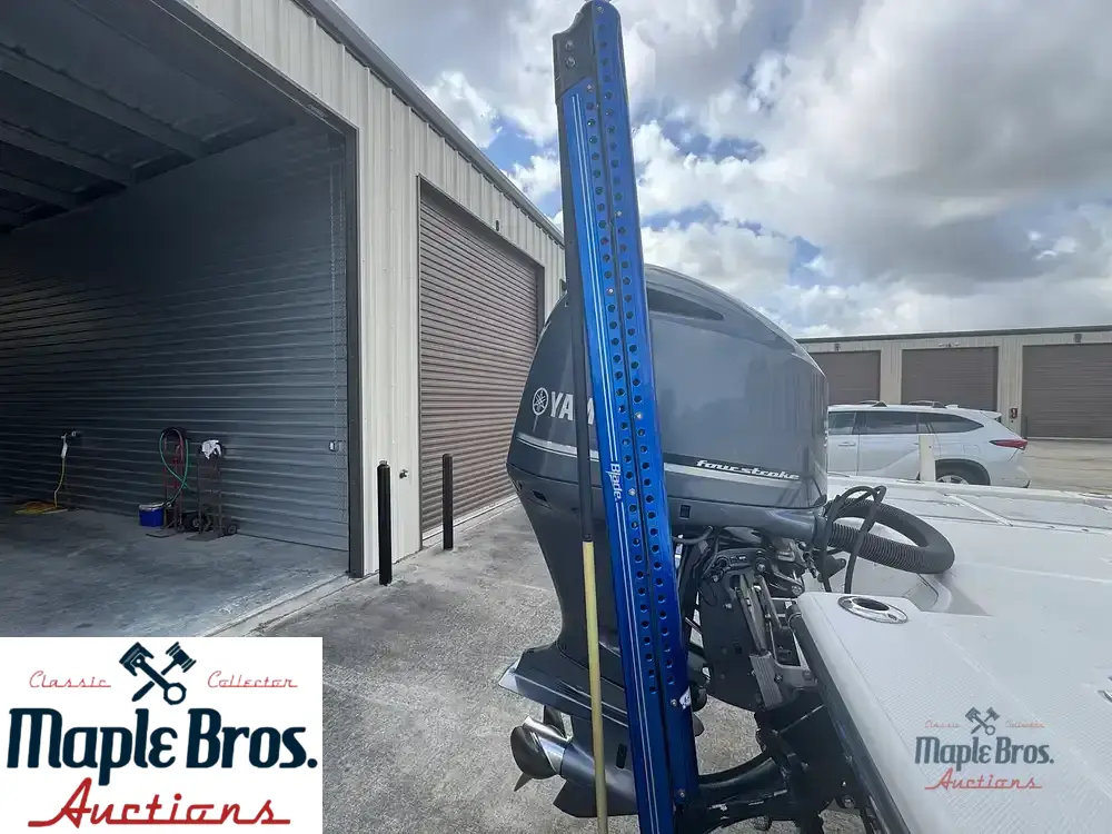 2015 Sea Born FX 24 Tour SE