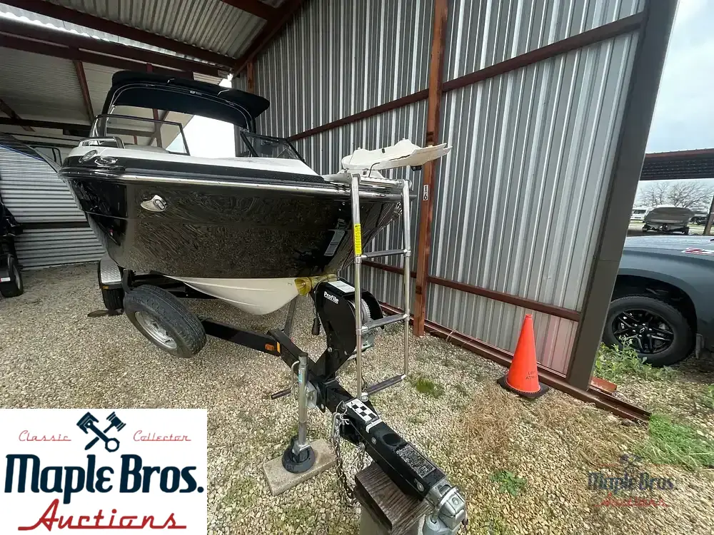 2017 Yamaha 242 Limited S