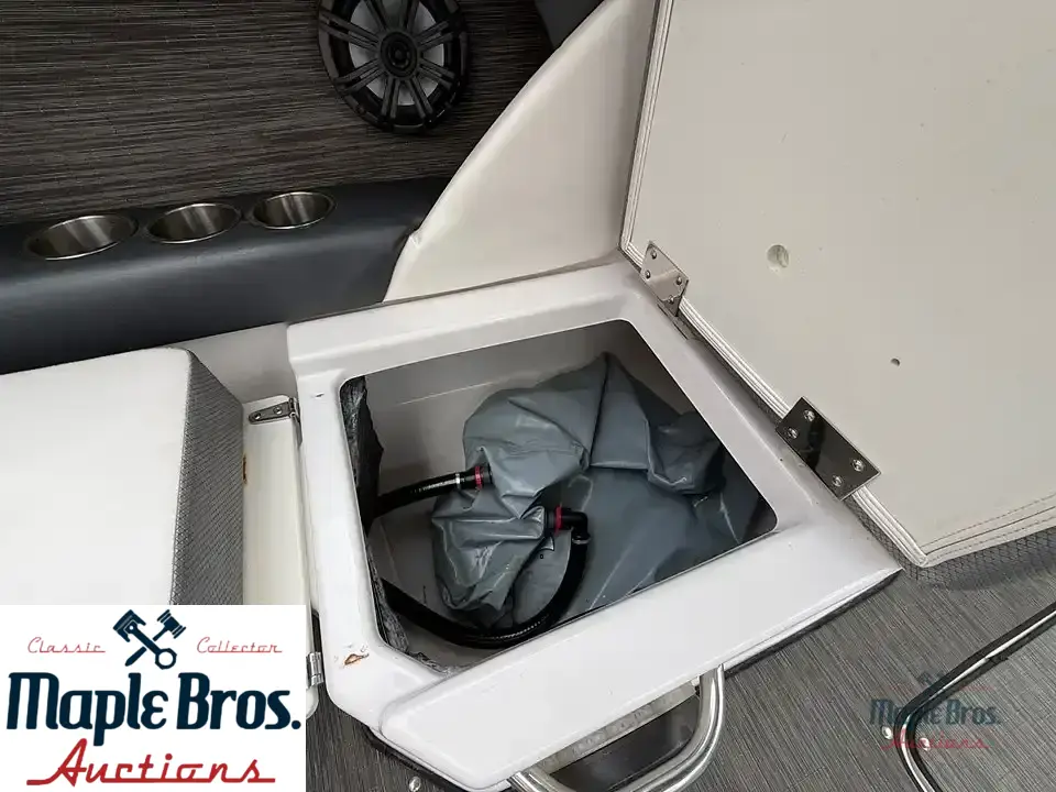 2019 Scarab 255 id wake edition