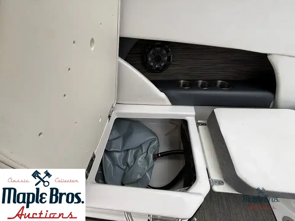 2019 Scarab 255 id wake edition