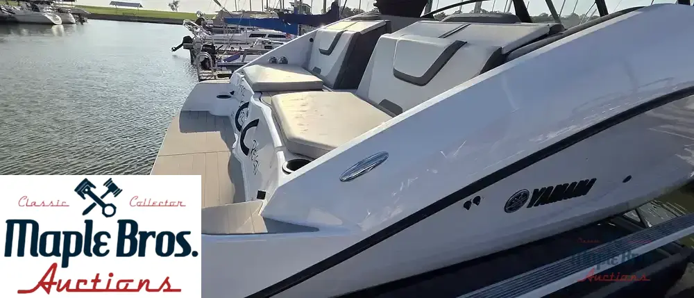2023 Yamaha AR 220