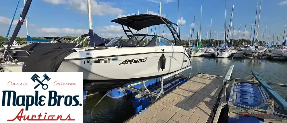 2023 Yamaha AR 220