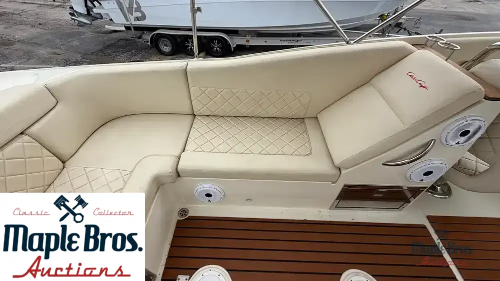2015 Chris-Craft 32 Launch